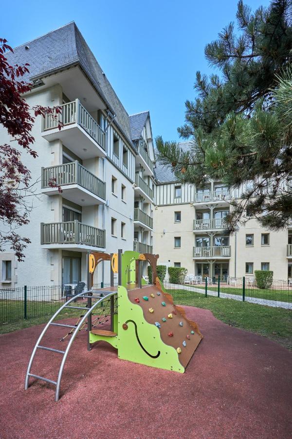 Residence Pierre & Vacances Les Embruns Deauville Exteriér fotografie